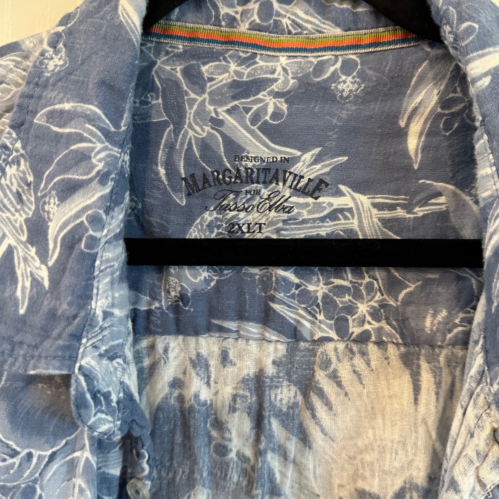 Used Hawaiian shirt